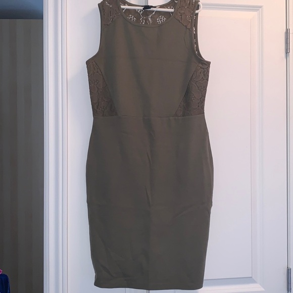 Khaki midi dress - Picture 1 of 9